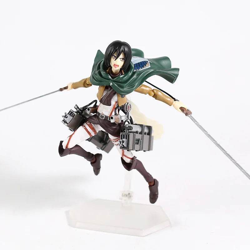 Figuras de Acción Coleccionables de Attack on Titan: Eren, Mikasa y Levi - GambareG