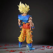 Figura Coleccionable de Son Goku Super Saiyan 27 cm en PVC - GambareG